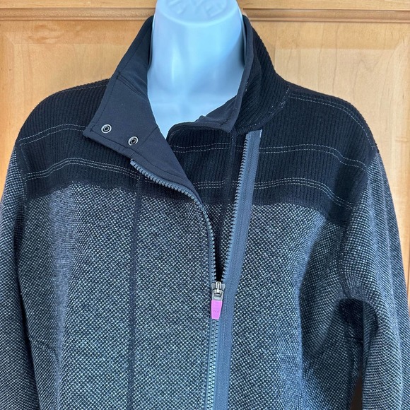 EUC, Title Nine Women’s Sz M Long Sleeve Zip Up Tweed Coat - Picture 4 of 16